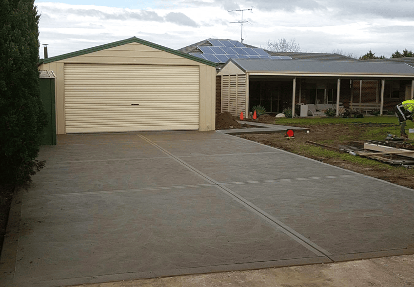 Birmingham AL Concrete Concrete Driveway in Birmingham - decorative concrete driveway